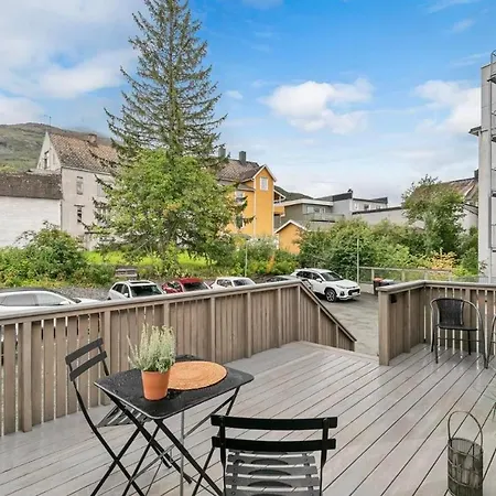 דירה Din Hjem! Mitt I By1. Gratis Parkering!! *