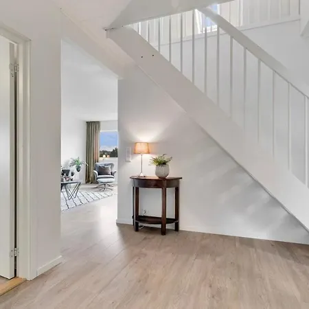 Apartment Din Hjem! Mitt I By1. Gratis Parkering!! Narvik