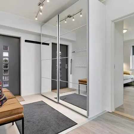 דירה Din Hjem! Mitt I By1. Gratis Parkering!! *